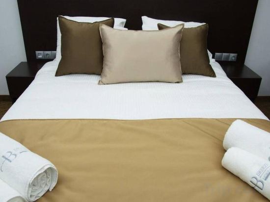 Фото Breeze Boutique Hotel