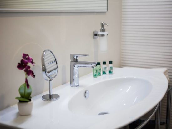 Фото Balatura The Fine Bed & Breakfast