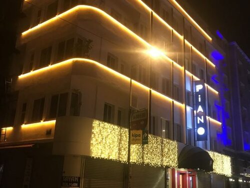 Внешний вид отеля Piano Hotel в Конаке, фото 4