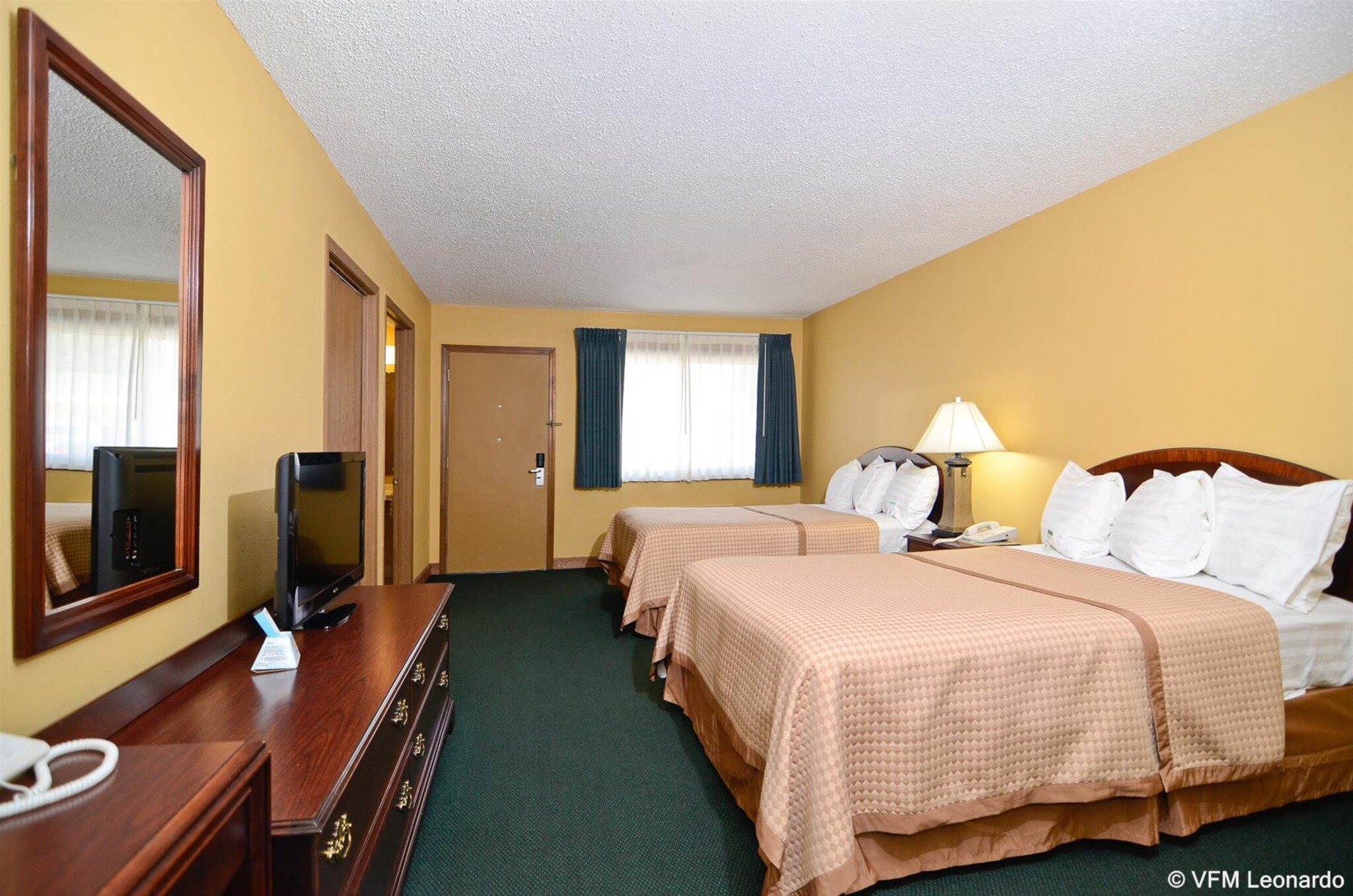 Фото Americas Best Value Inn Iola