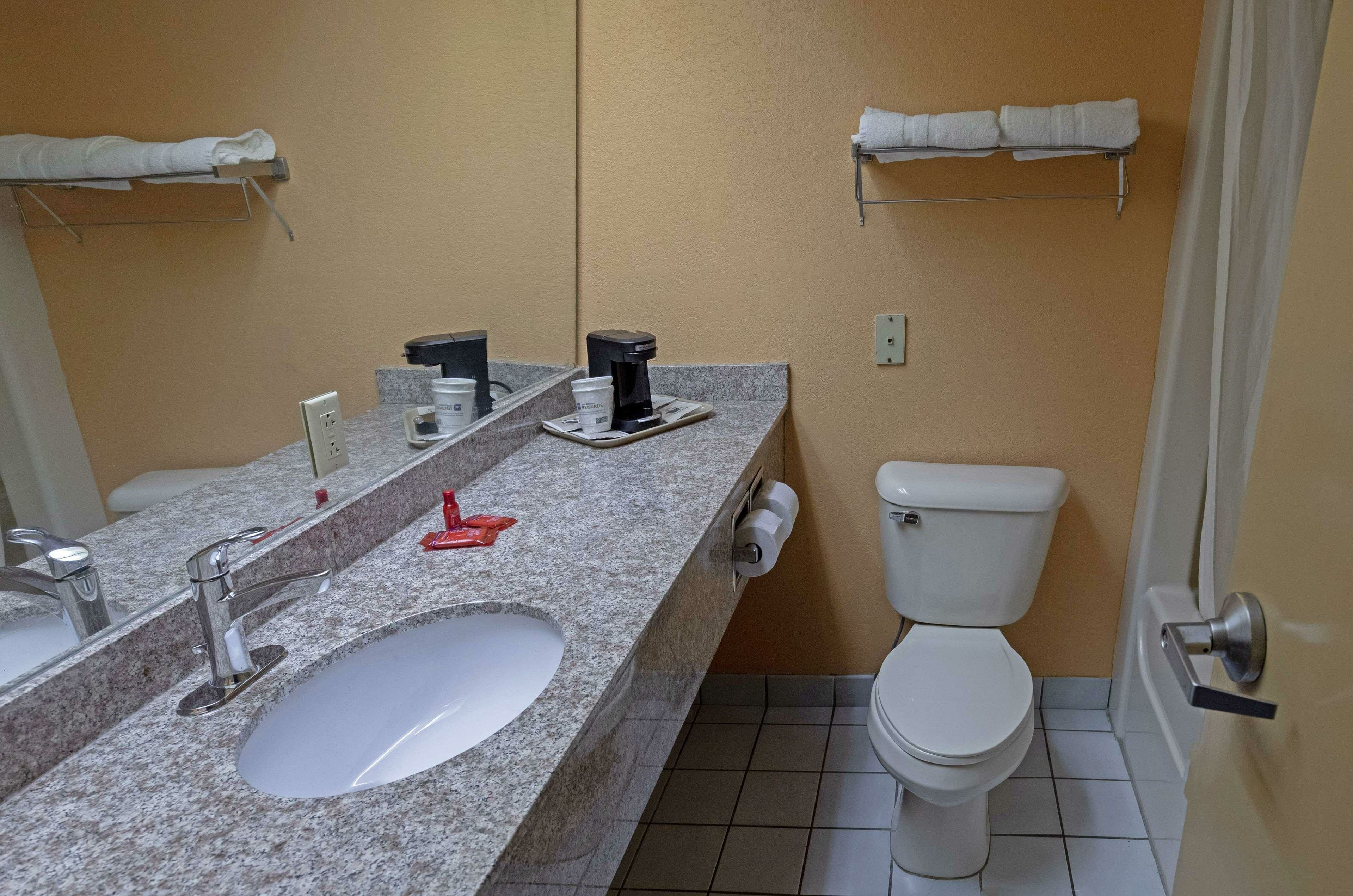 Фото Wingate by Wyndham Somerset