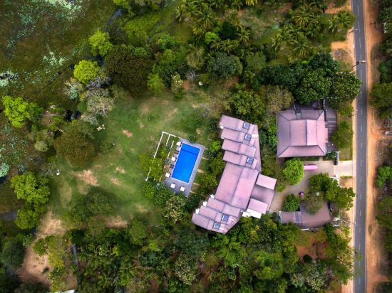 Фото Grand Tamarind Lake