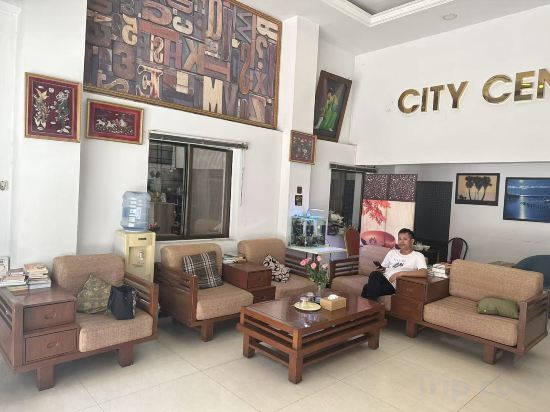 Фото отеля 2