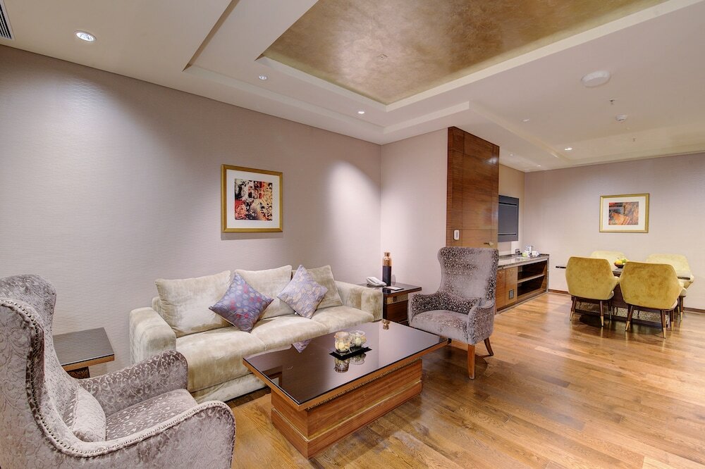 Фото Niranta Airport Transit Hotel – International Wing