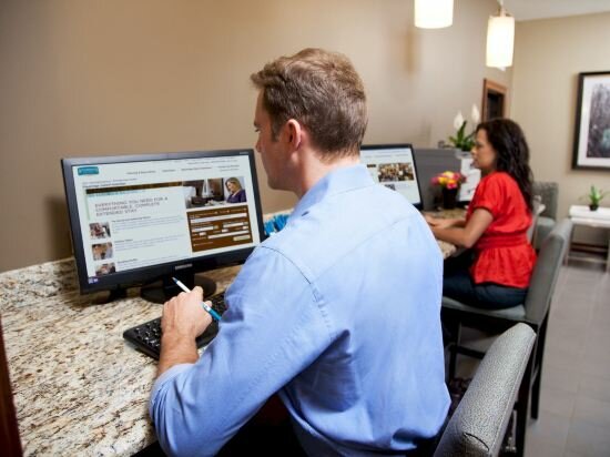 Фото Staybridge Suites College Station, an Ihg Hotel