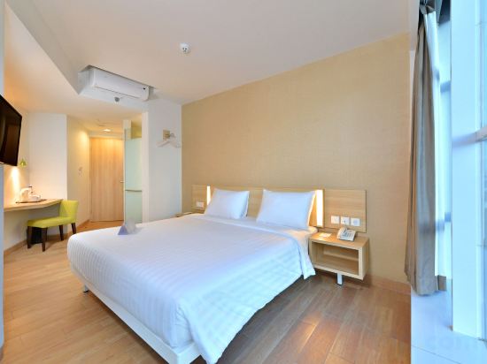 Фото Whiz Prime Hotel Hasanuddin Makassar