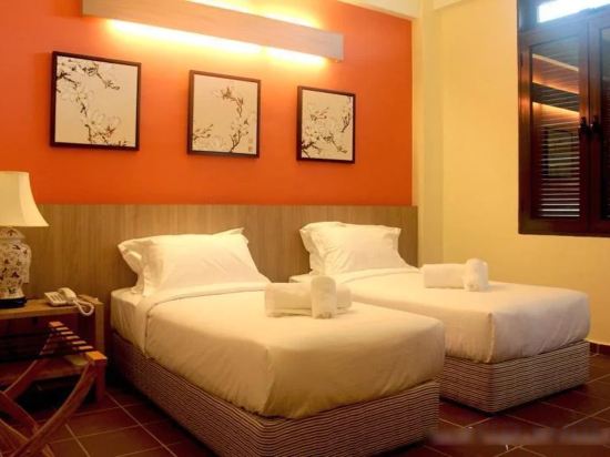 Фото Fomecs Boutique Hotel