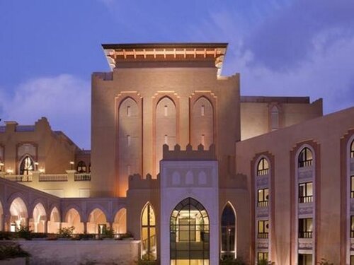 Внешний вид отеля Shangri-la Hotel Qaryat Al Beri, Abu Dhabi в Абу-Даби, фото 2