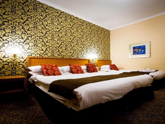 Фото Best Western Queens Hotel