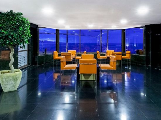 Фото Hotel Cristina by Tigotan Las Palmas - Adults Only