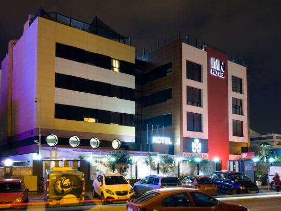 Фото отеля 1