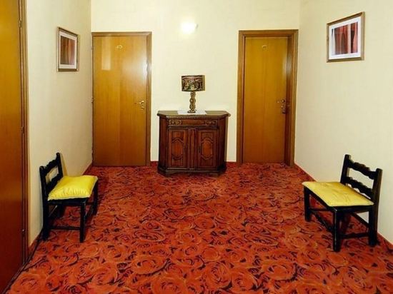 Фото The Frame Hotel