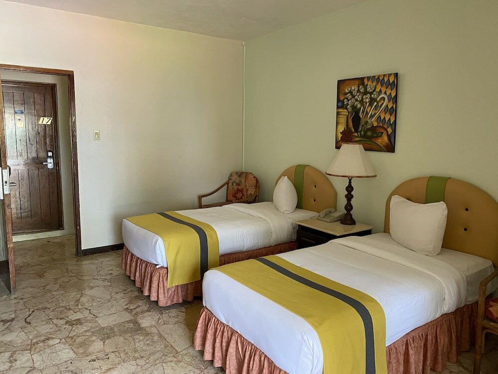 Фото Toby's Resort