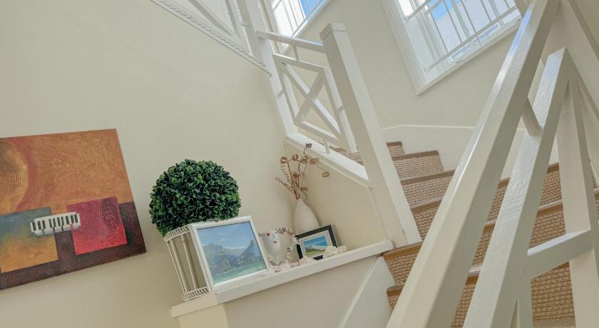 Фото Enchanted Guest House