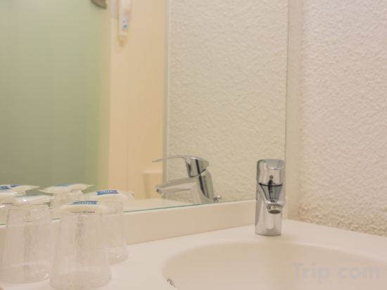 Фото Ibis budget Le Mans Centre