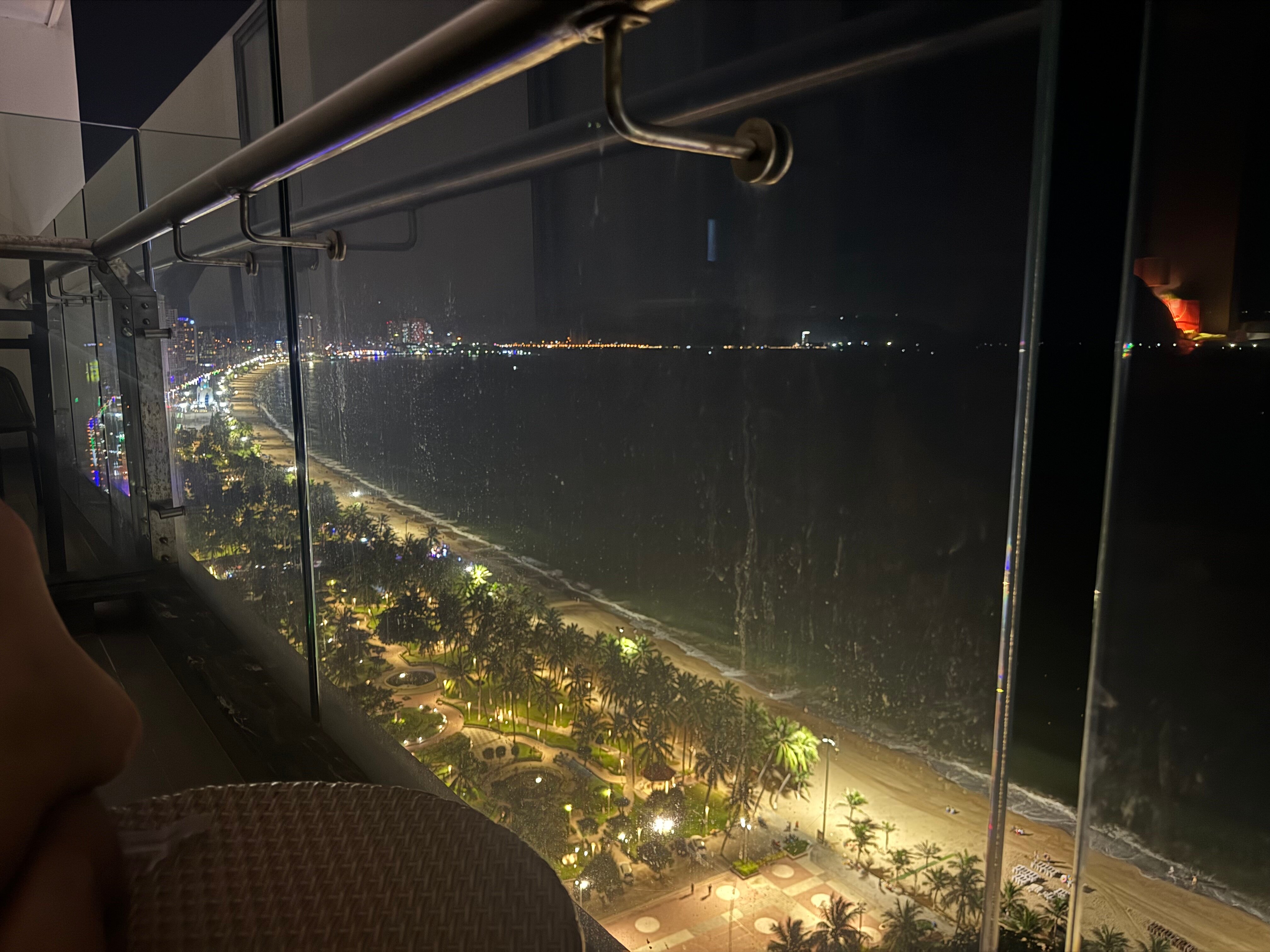 Фото Comodo Nha Trang Hotel