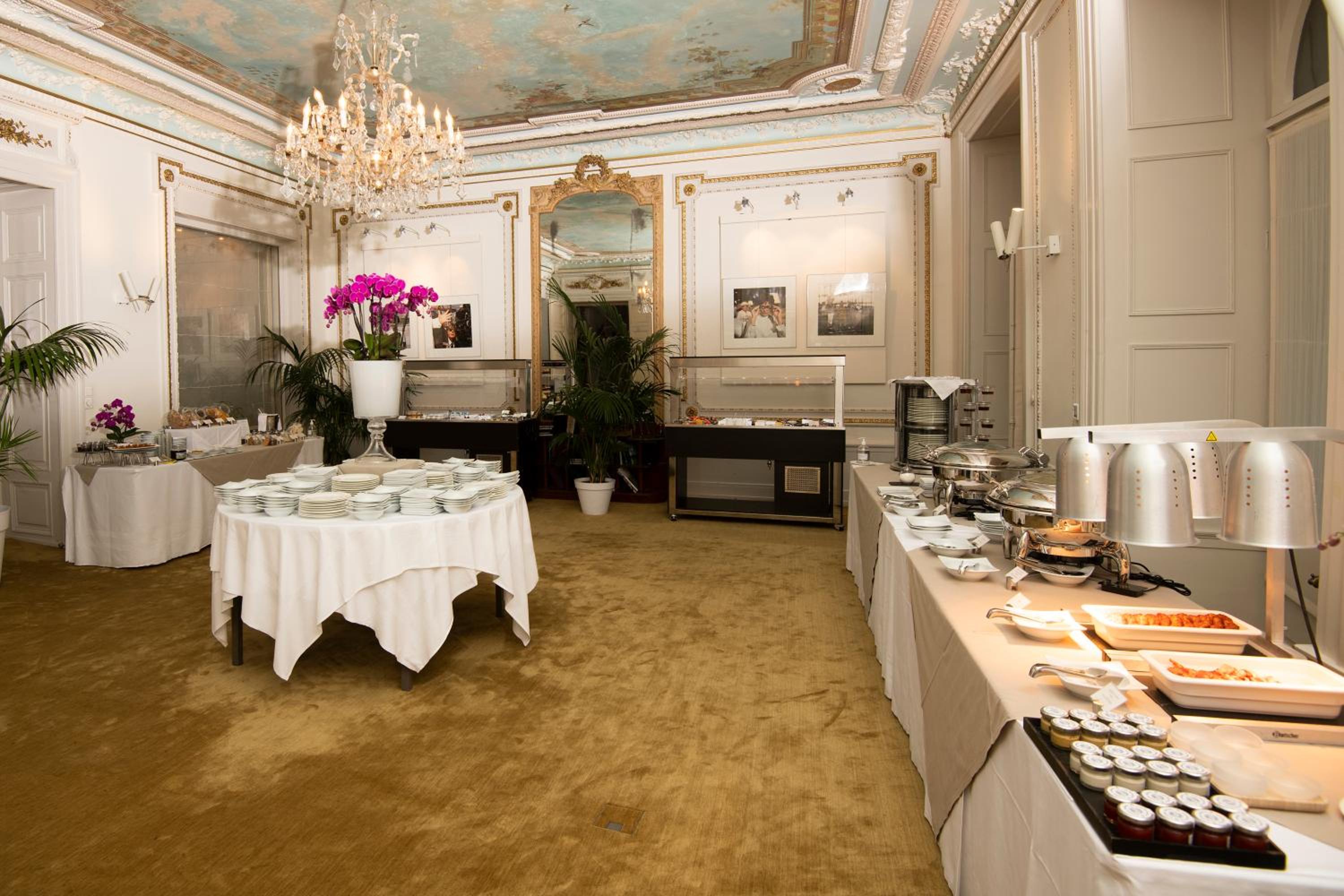 Фото Hotel Des Trois Couronnes