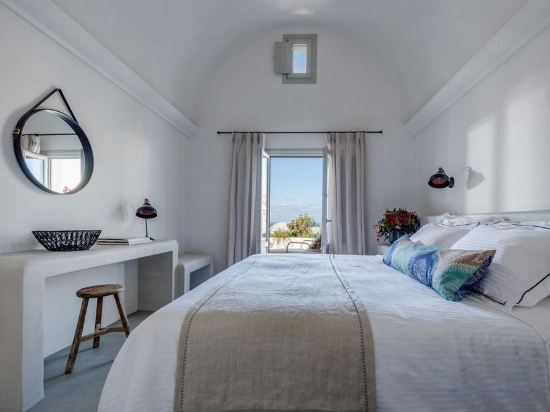 Фото Santo Pure Oia Suites & Villas