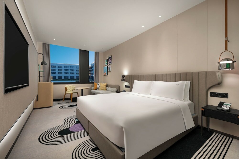 Фото Holiday Inn Shanghai Pudong Airport