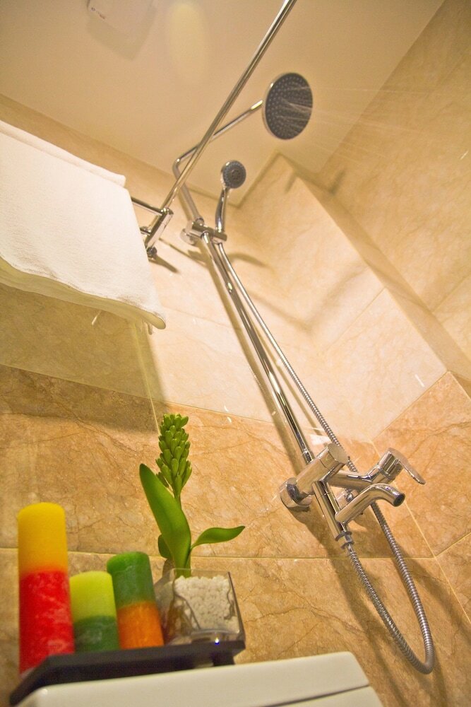 Фото Canberry Hotel