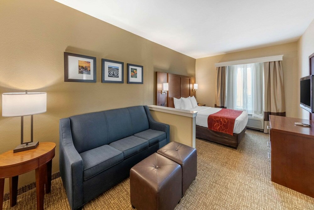 Фото Comfort Suites Barstow near I-15