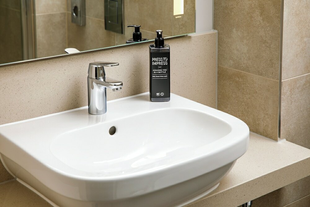 Фото Ibis Styles Glasgow Central