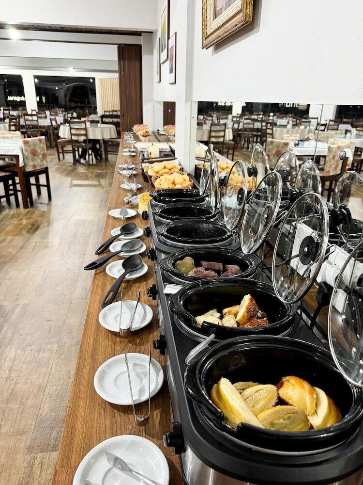 Фото Harbor Inn Jaraguá