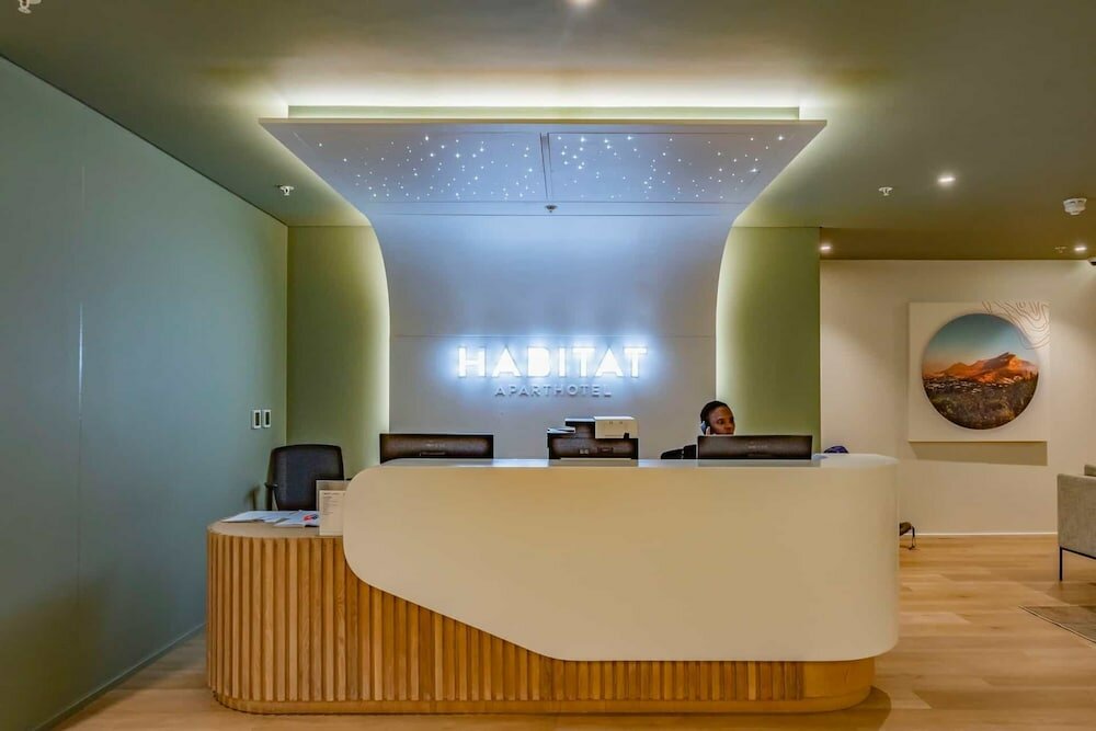 Фото Habitat Aparthotel by Totalstay