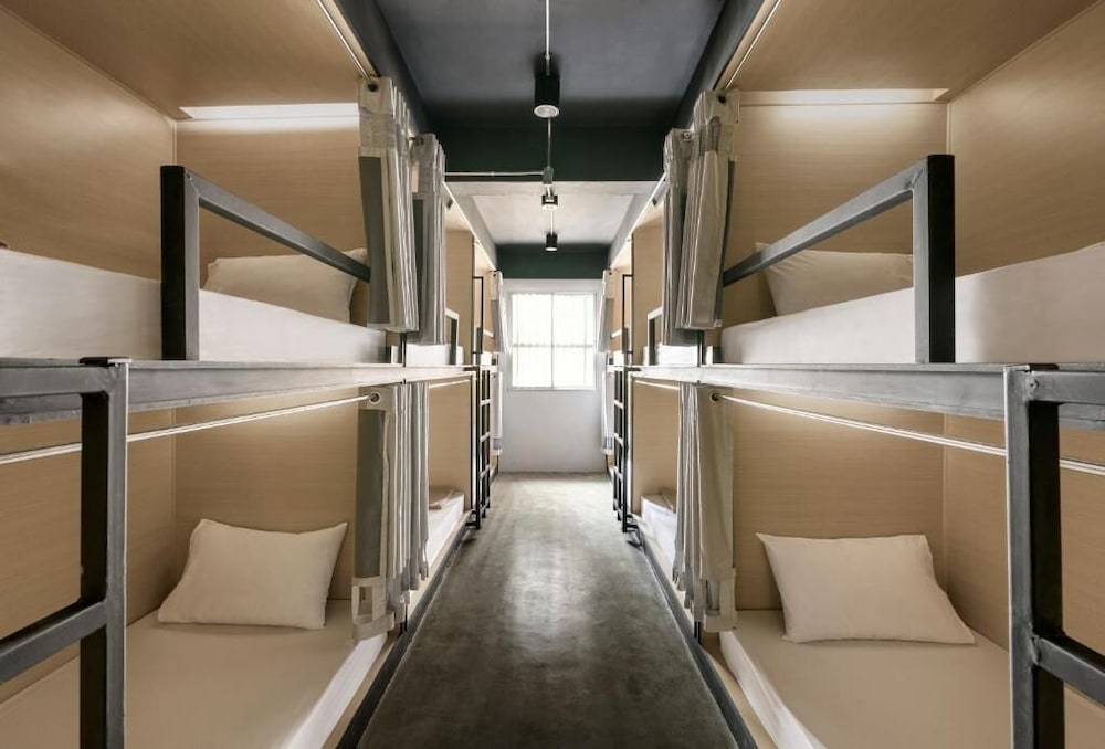 Фото Ora Hostel Bangkok