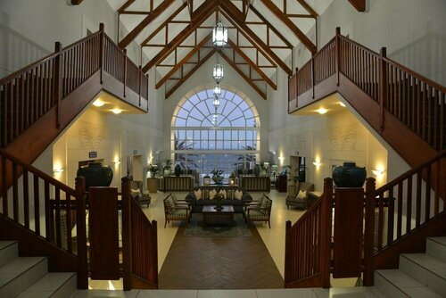 Внешний вид отеля Courtyard Port Elizabeth в Гцгебехе, фото 4