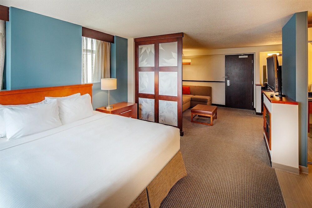 Фото Hyatt Place Madison Downtown
