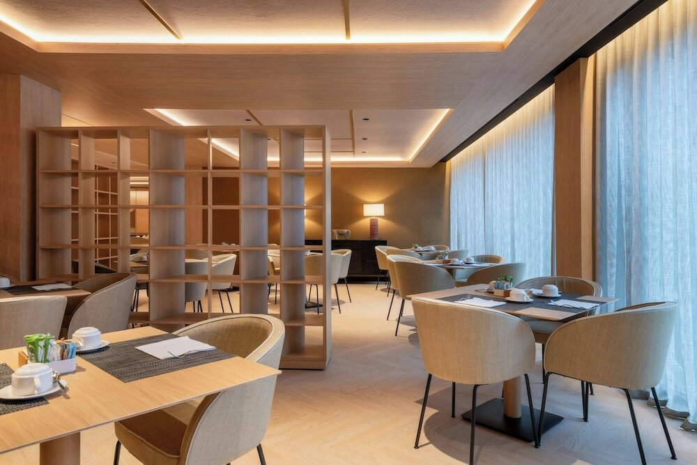 Фото AC Hotel Atocha by Marriott