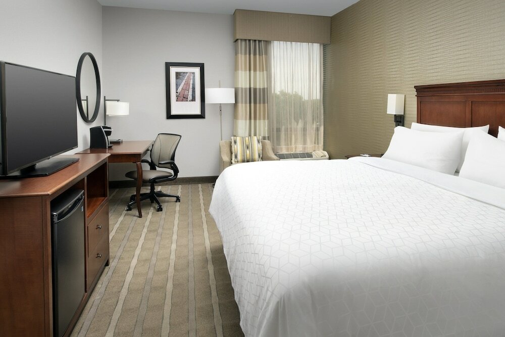 Фото Holiday Inn Express Boston North Woburn by Ihg