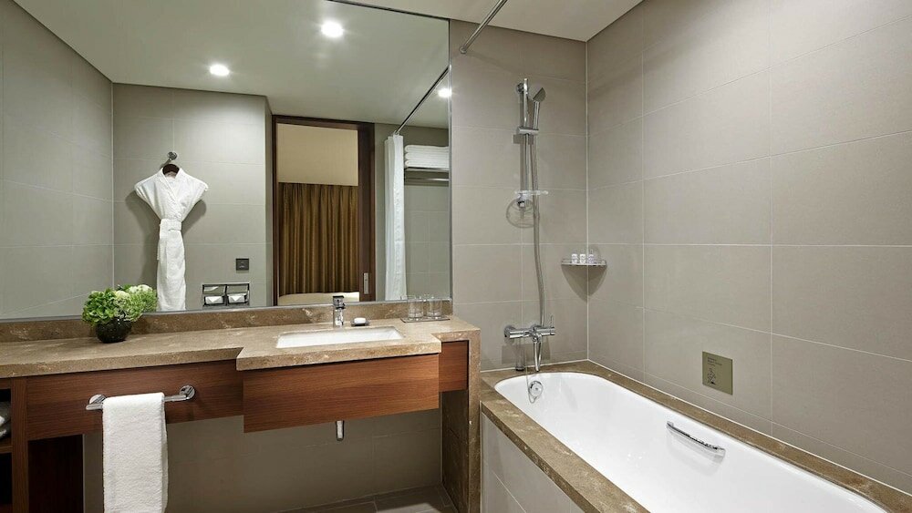 Фото Lotte City Hotel Myeongdong