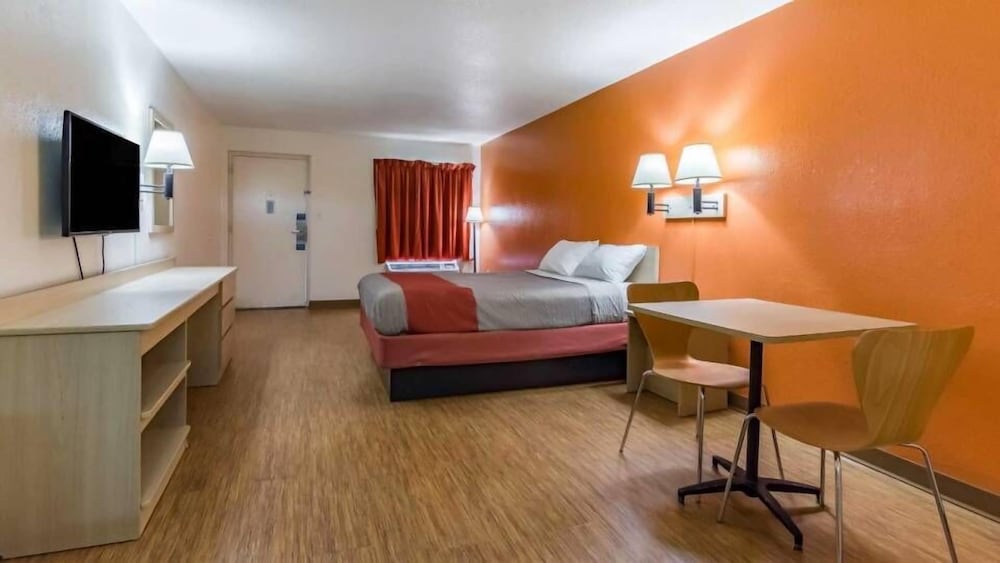 Фото Motel 6 Raleigh, Nc - Cary