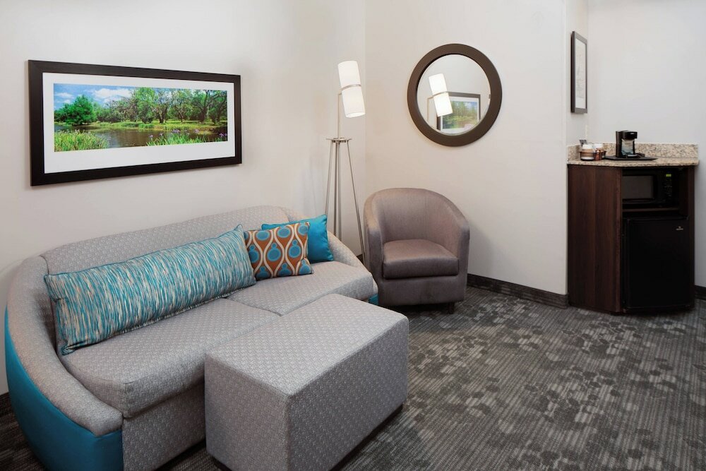Фото Courtyard Houma by Marriott