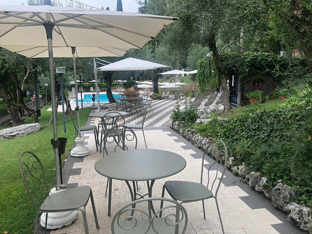 Фото Hotel Mon Repos