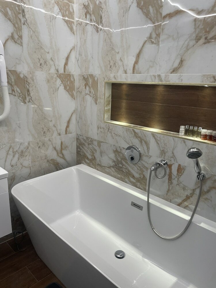 Фото Park Avenue Hotel