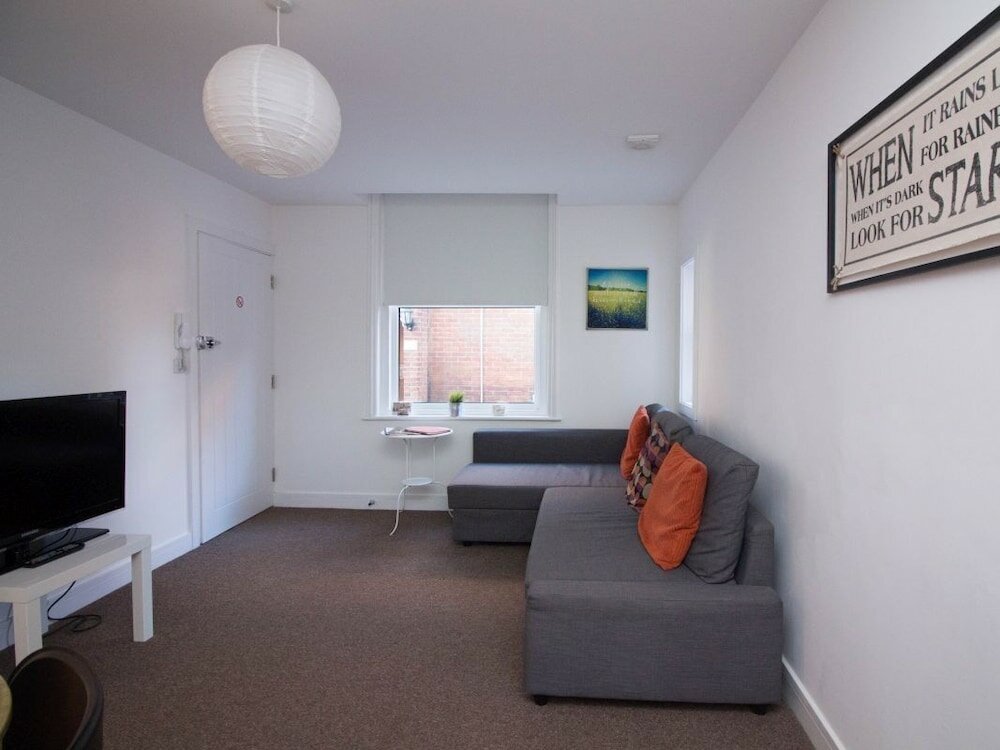 Фото Beddoe Apartments