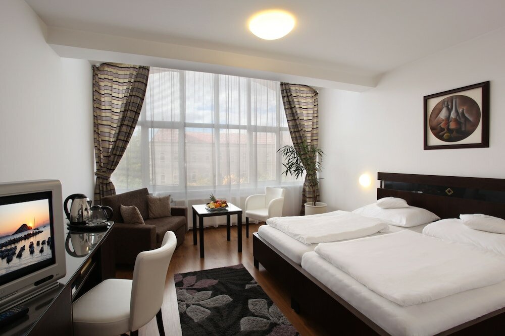 Фото Hotel Trinity