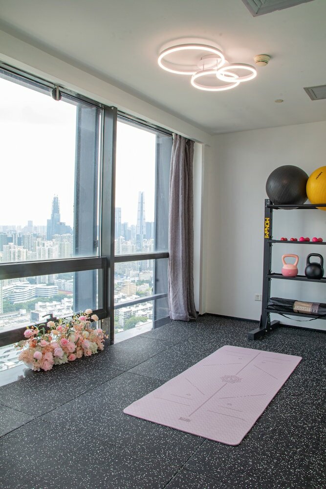 Фото Huaqiang Plaza Hotel Shenzhen