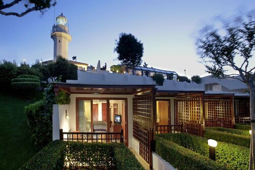 Внешний вид отеля Renaissance Polat Istanbul Hotel в Бакыркёйе, фото 3