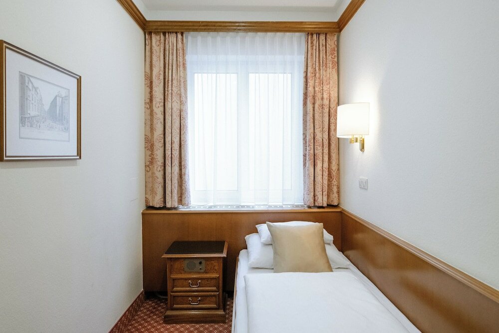 Фото Hotel City Central