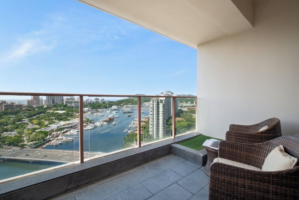 Фото Crowne Plaza Sanya City Center, an Ihg Hotel