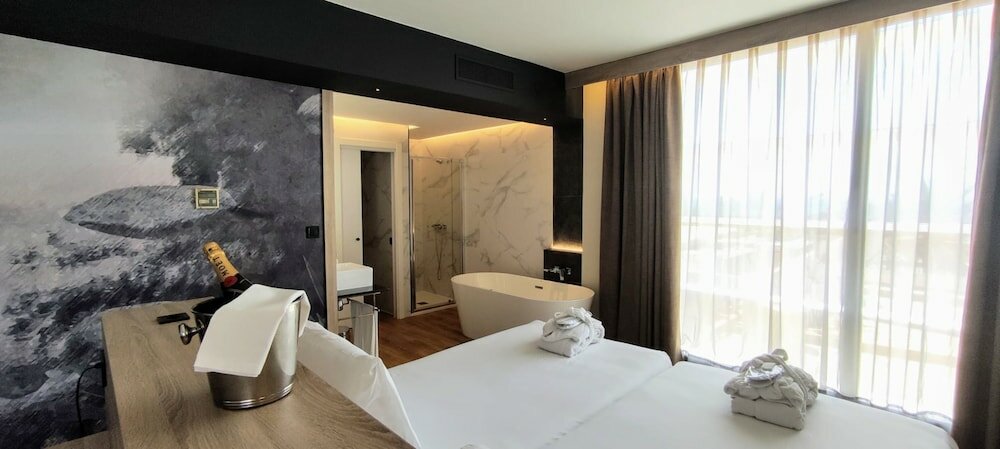 Фото Eurohotel Diagonal Port