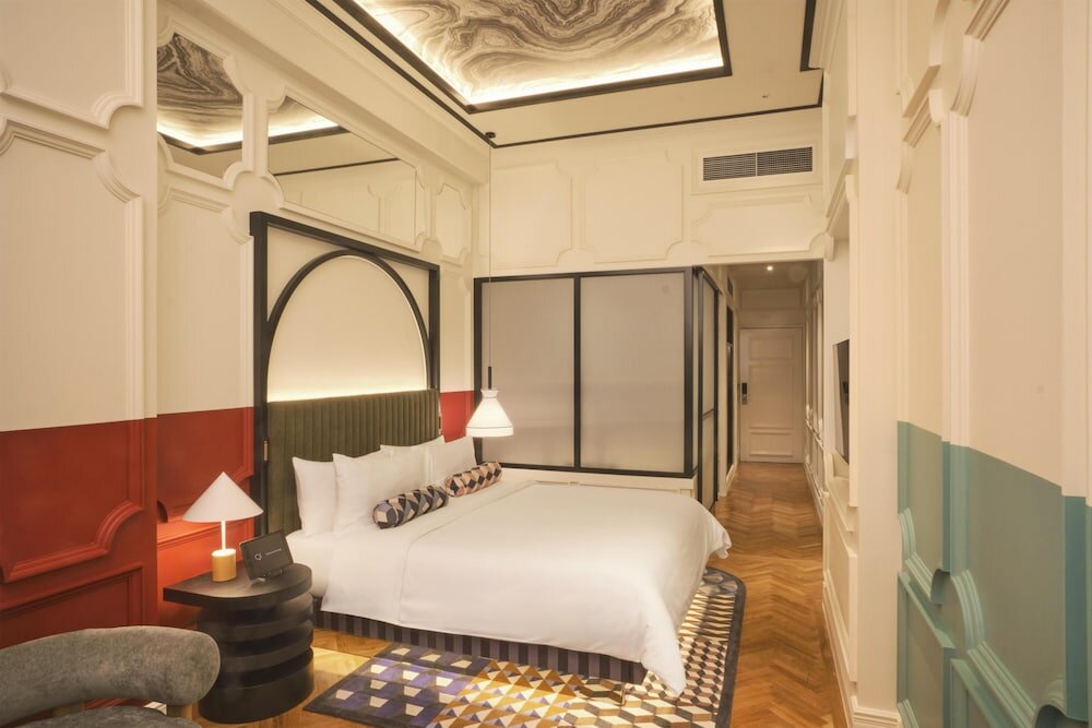 Фото QT Singapore