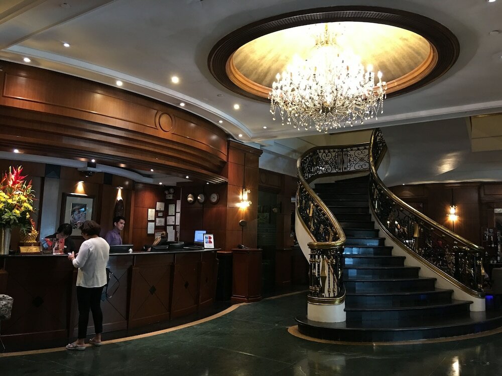 Фото отеля 1