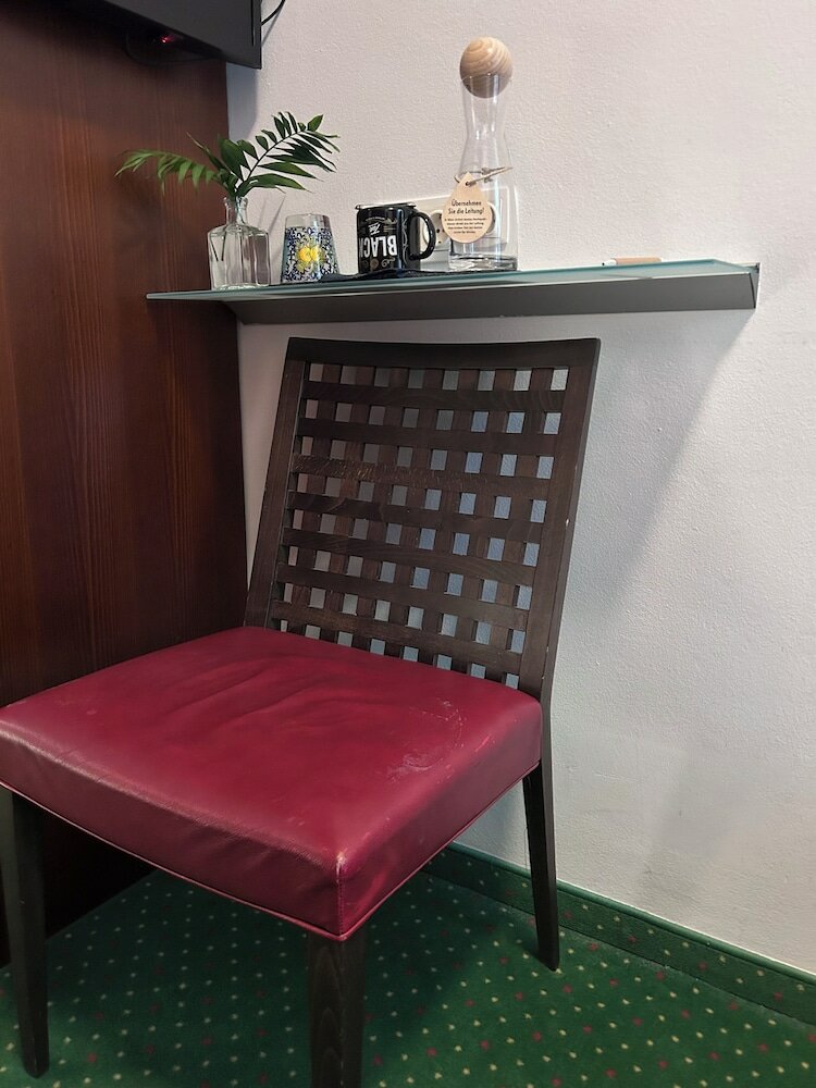 Фото Pension Stadthalle