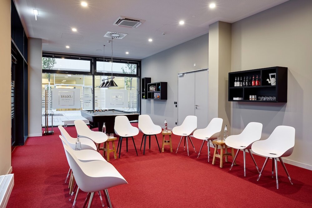 Фото Légère Express Bielefeld