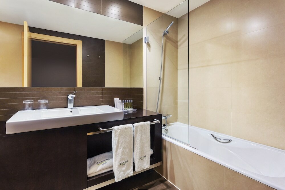 Фото Sercotel Portales